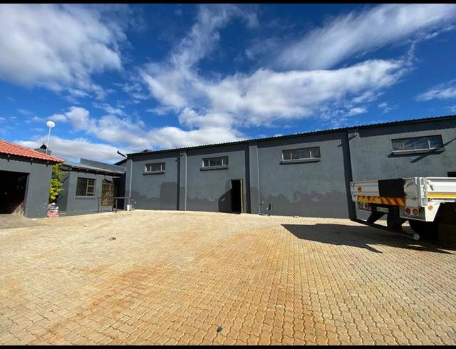 OFFICE PROPERTY TO RENT IN MANKWENG